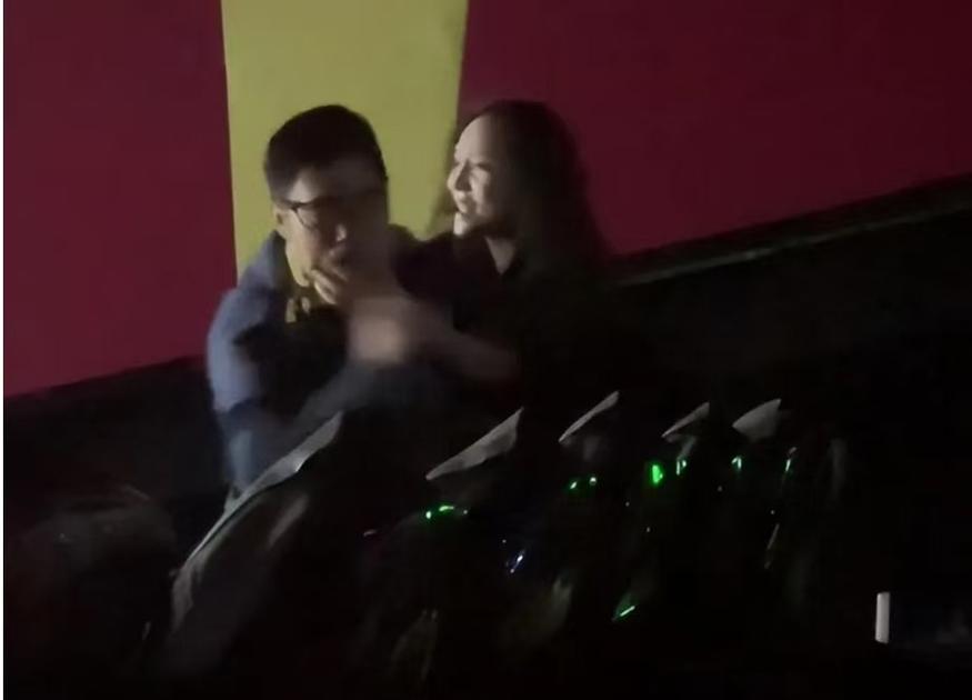 根据您提供的关键词，我生成一个符合SEO优化要求的标题，包含3个长尾关键词：

**精品国产高颜值画质推荐：收藏级精美作品与特色影像盘点**

（长尾关键词：高颜值画质推荐、收藏级精美作品、特色影像盘点）