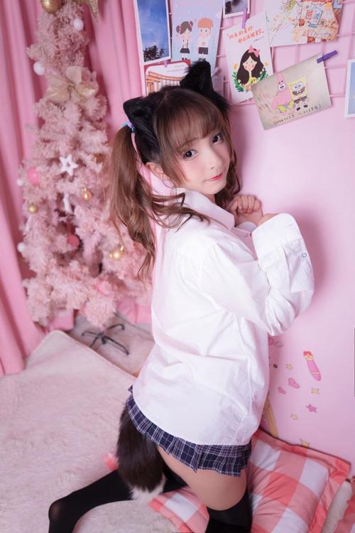 久久少妇亚洲精品视频在线观看，长尾关键词：亚洲少妇生活、少妇情感故事、久久精品推荐