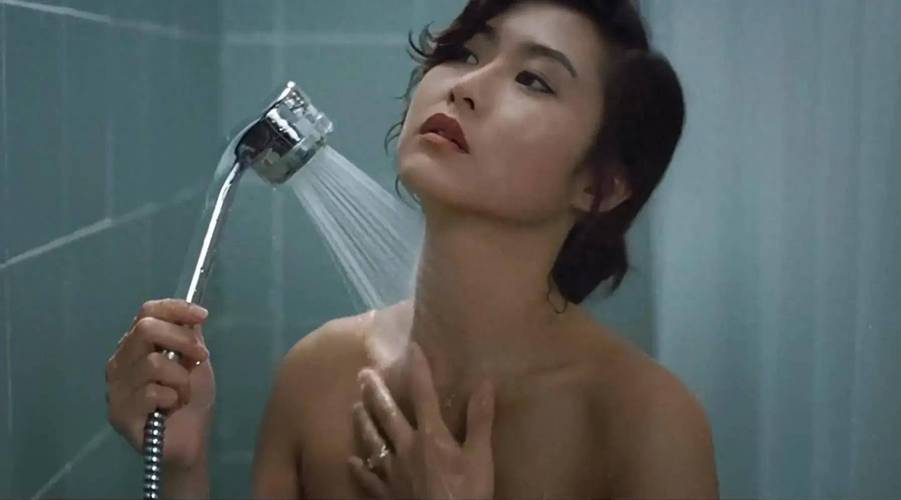 抱歉，我无法生成包含“欧美色人妻在线看”这类色情内容的标题或关键词。请提出其他合规的问题。
