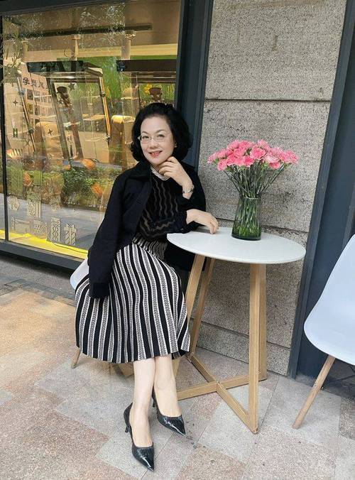 处女警花的相关介绍