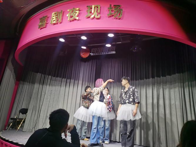 老湿影院费试看免费：2025最新隐藏入口与高清无广告观影技巧（长尾关键词：老湿影院免费观看方法、费试x看免费资源、高清无广告观影）