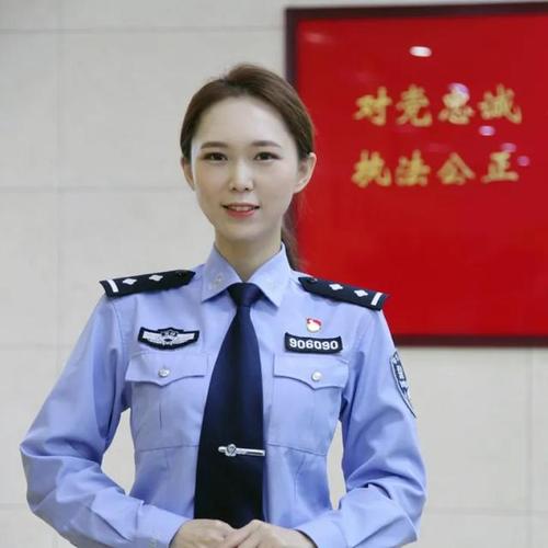 在线黑丝美女av的相关介绍