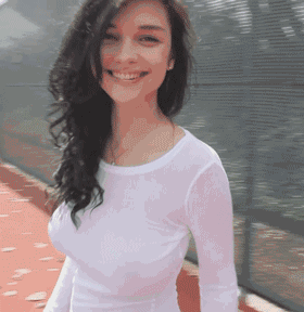 比基尼美女大尺度写真的相关介绍