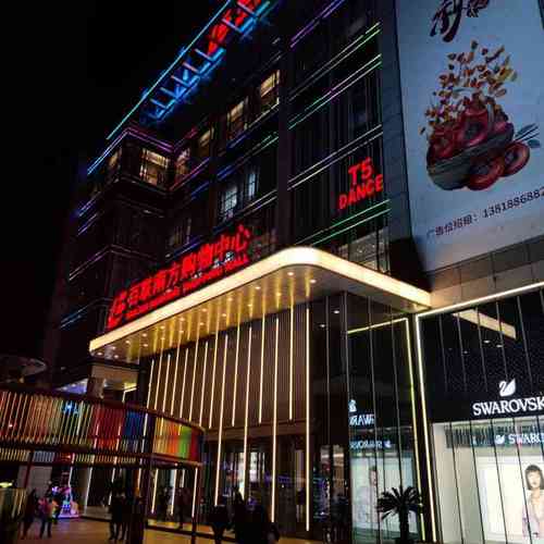 西安电影院热门观影指南（2025最新排片+特色影厅推荐，亲子/情侣/IMAX长尾关键词）